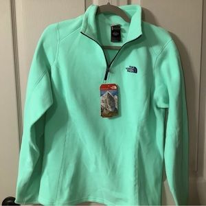 NWT The North Face 1/4 Zip Fleece Pullover